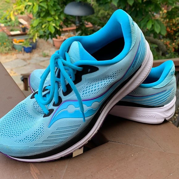 Saucony Formfit 10 Like New - Picture 1 of 7